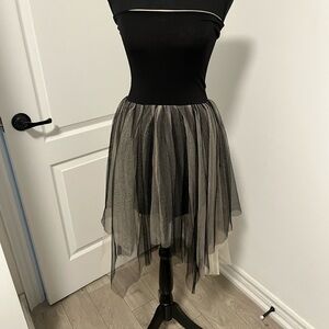 Elegant Black and Cream Tulle Skirt